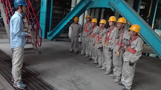 國電新鄉(xiāng)發(fā)電廠施工現(xiàn)場.jpg